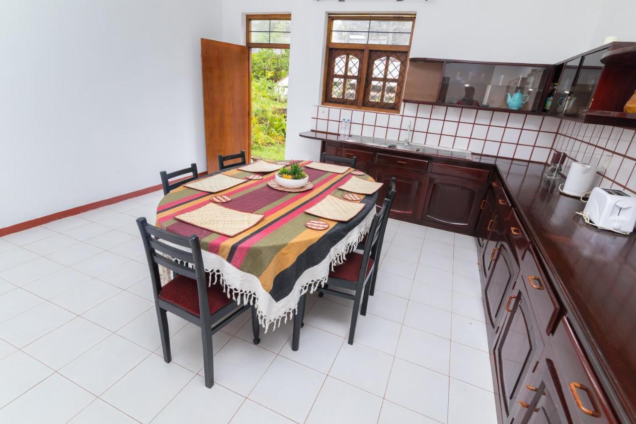 Hikkanest Hikkaduwa Luaran gambar